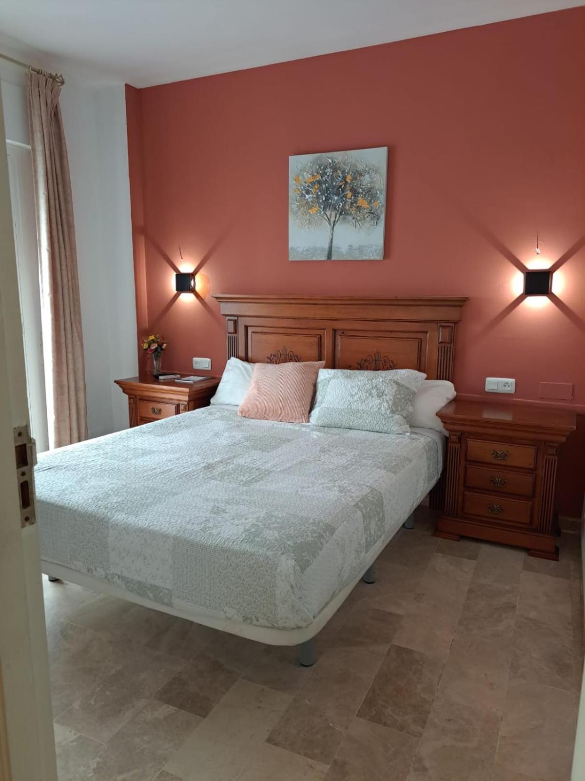 Hostal Montys Nerja Esterno foto